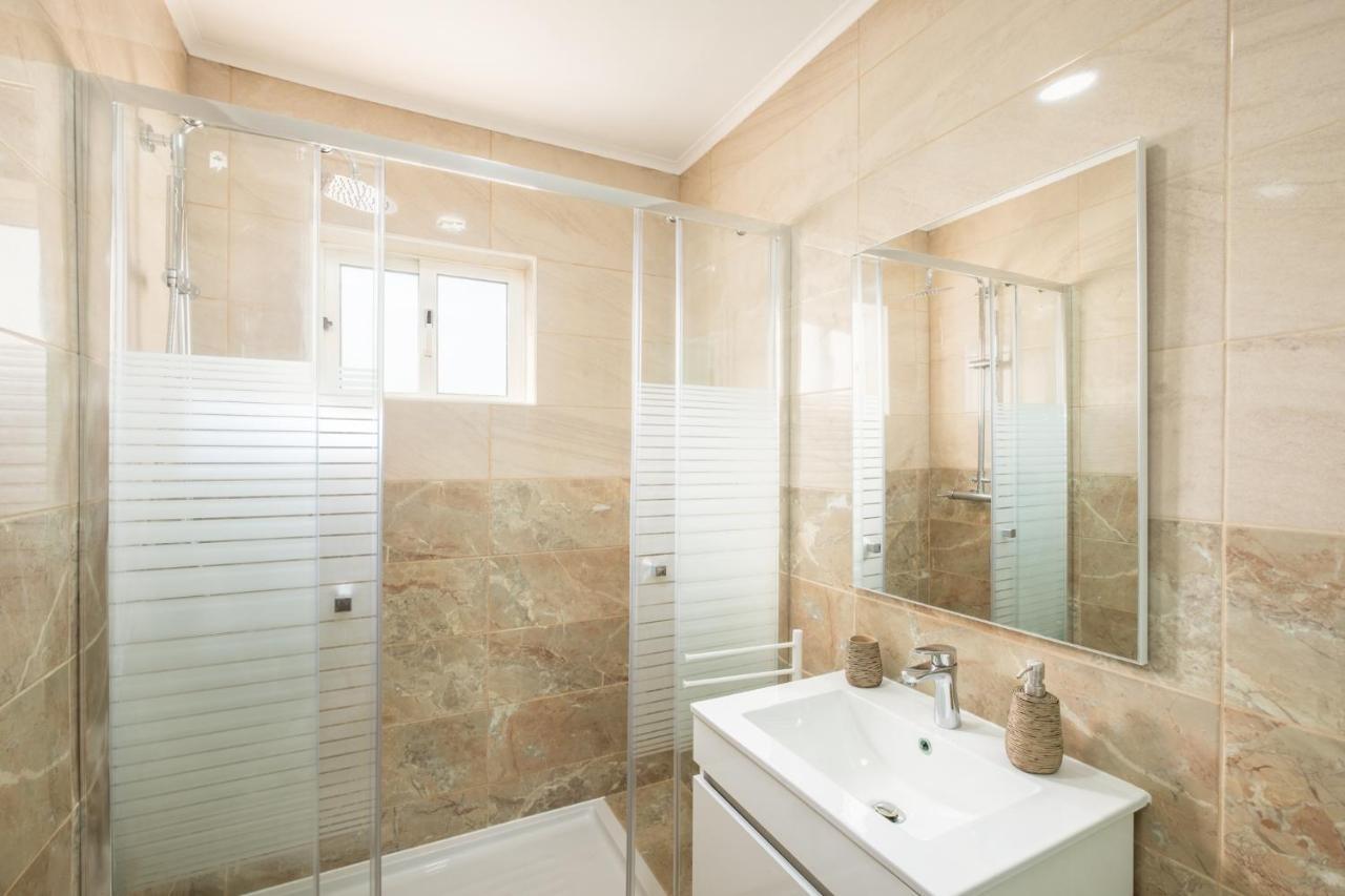 - 3 Bedrooms - Free Wifi Appartement Albufeira